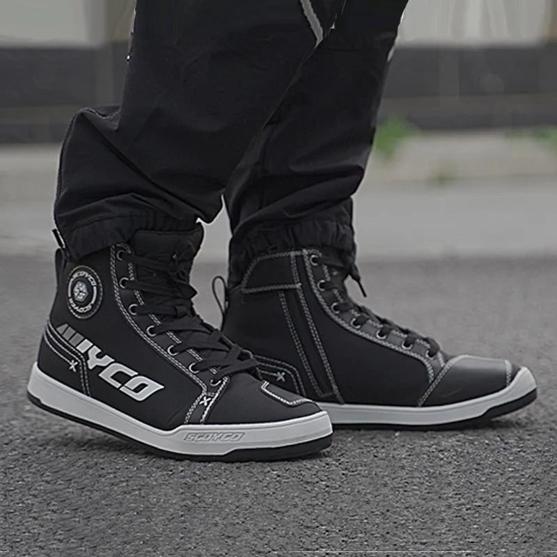 Men's Motorcycle Boots SCOYCO Wearproof linen Motocross Shoes Anti-skid Motorcyclist Boots Zipper closure Quick wear off