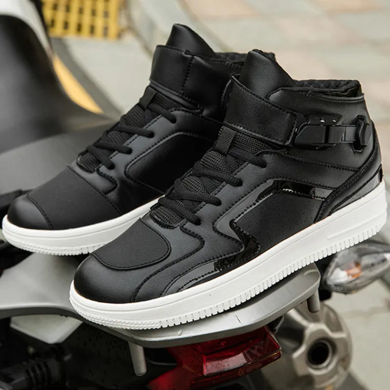 2023 New Motorcycle Shoes Riding Men's Knight Four Seasons Sneakers Boots Bike Mountain Racing Traveling By Equipment Road Speed